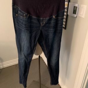 Maternity skinny jeans 14